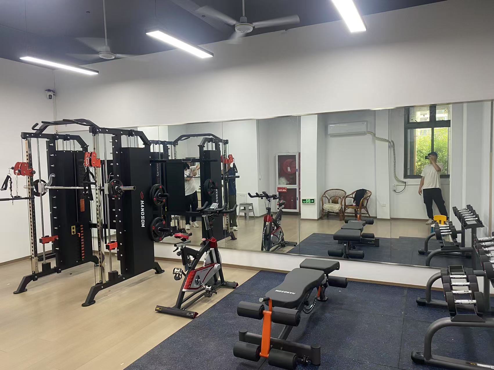 悍德森| 某小區(qū)健身中心 健身房配置方案