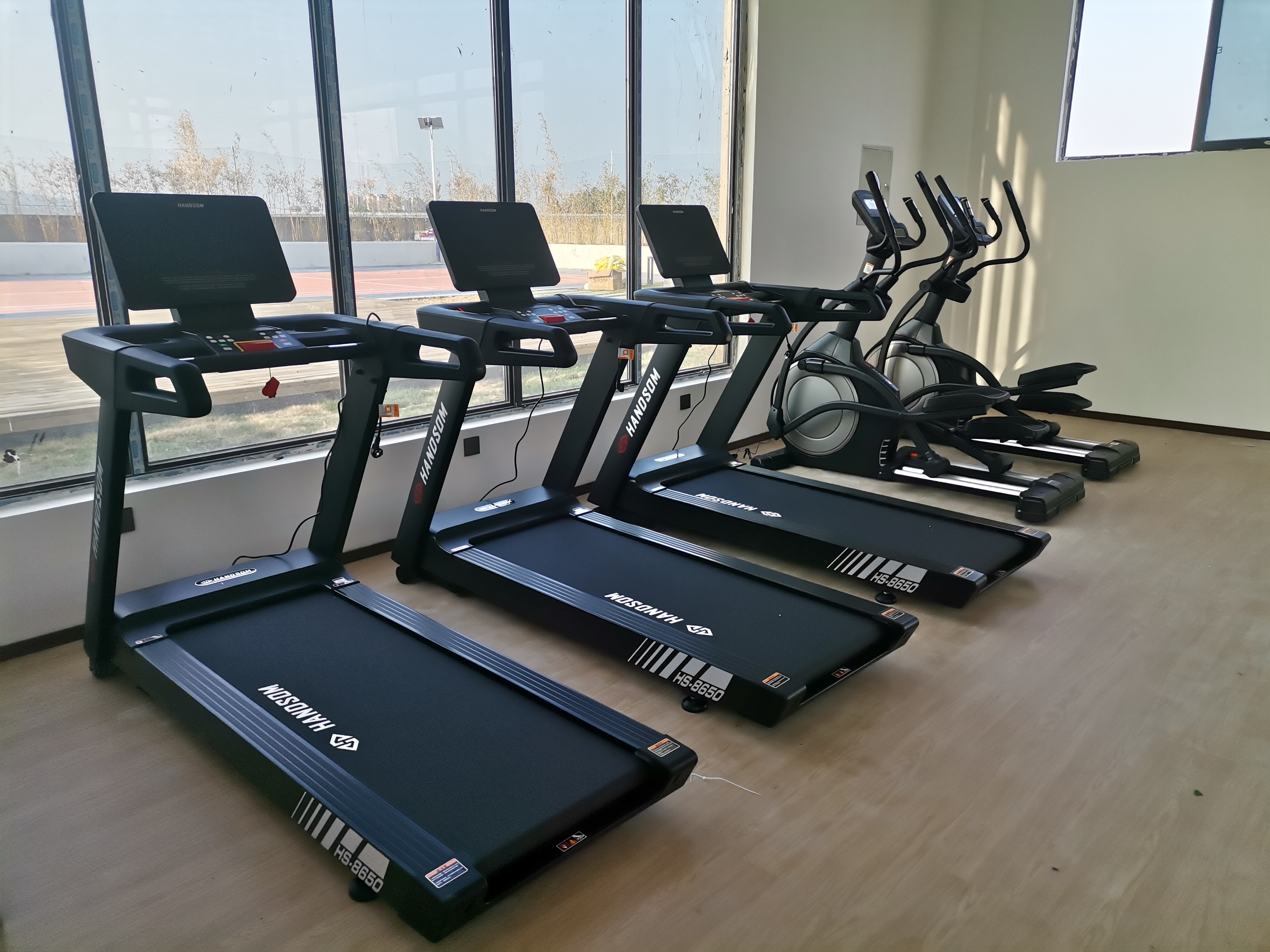 智能跑步機(jī)使用說(shuō)明及日常保養(yǎng)