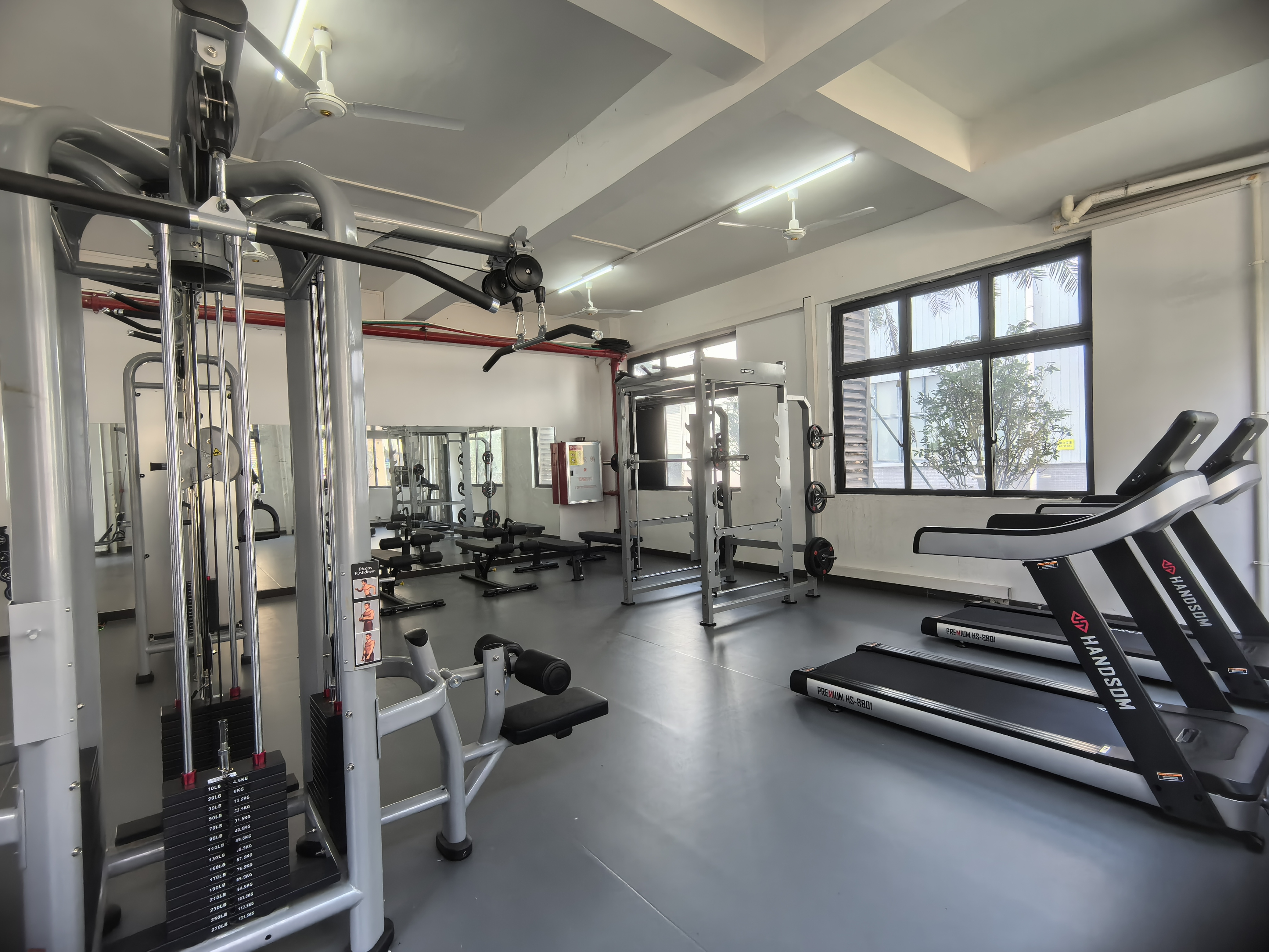 推薦一下性價(jià)比高的健身器材品牌廠家